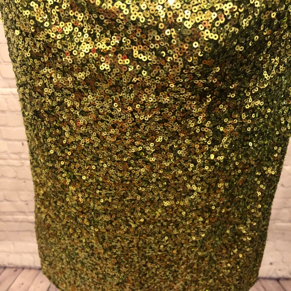 Macy’s New York Great holiday tank size Large - Picture 3 of 5